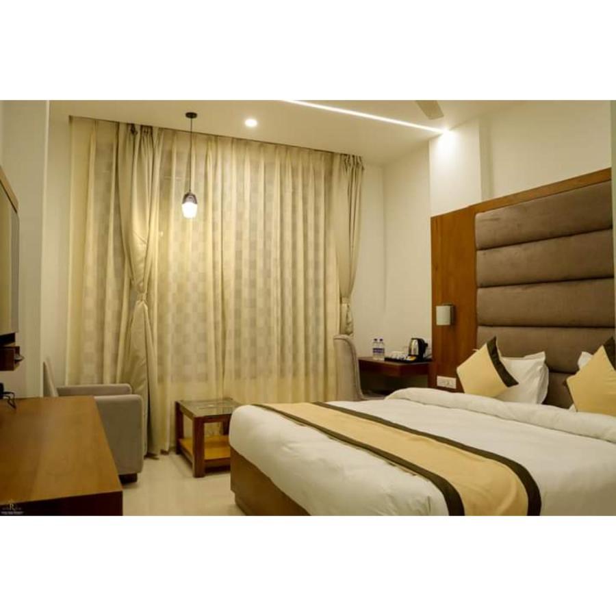 Hotel Prime Residency Chhatarpur Екстериор снимка